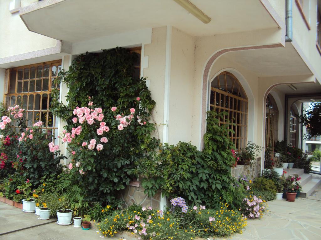 ביאלה Amfora Guest House מראה חיצוני תמונה