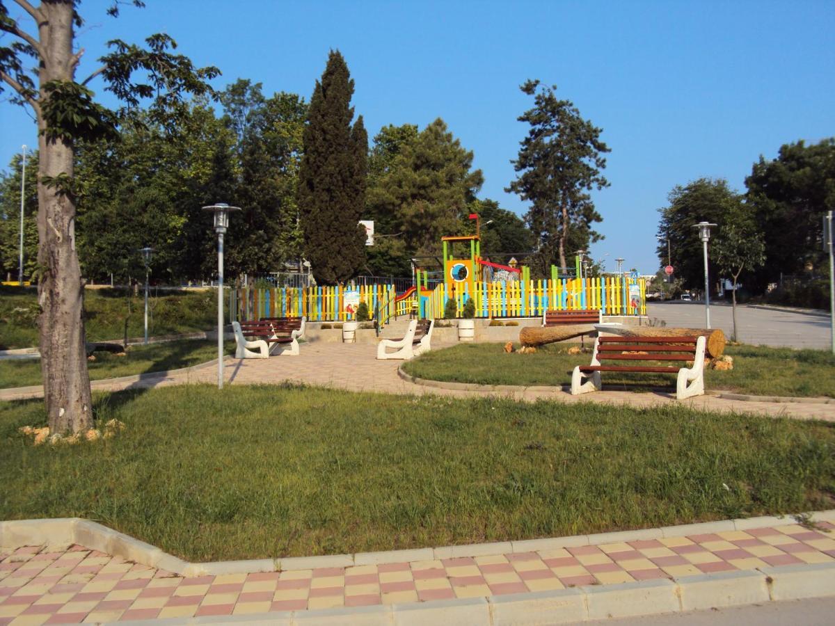 ביאלה Amfora Guest House מראה חיצוני תמונה